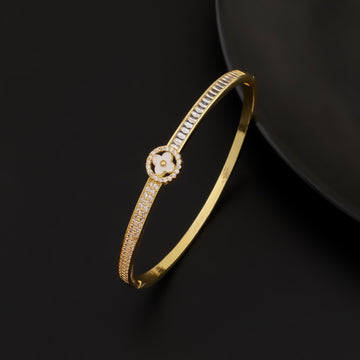 Emerald Aura Bracelet (Yellow Gold)