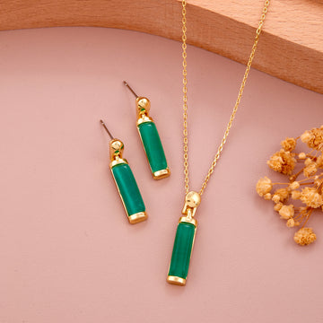 Green Emerald Necklace Set (Yellow Gold)