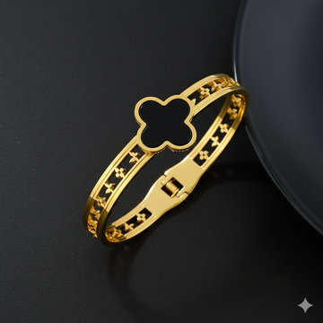 Clover Bracelet (Gold)