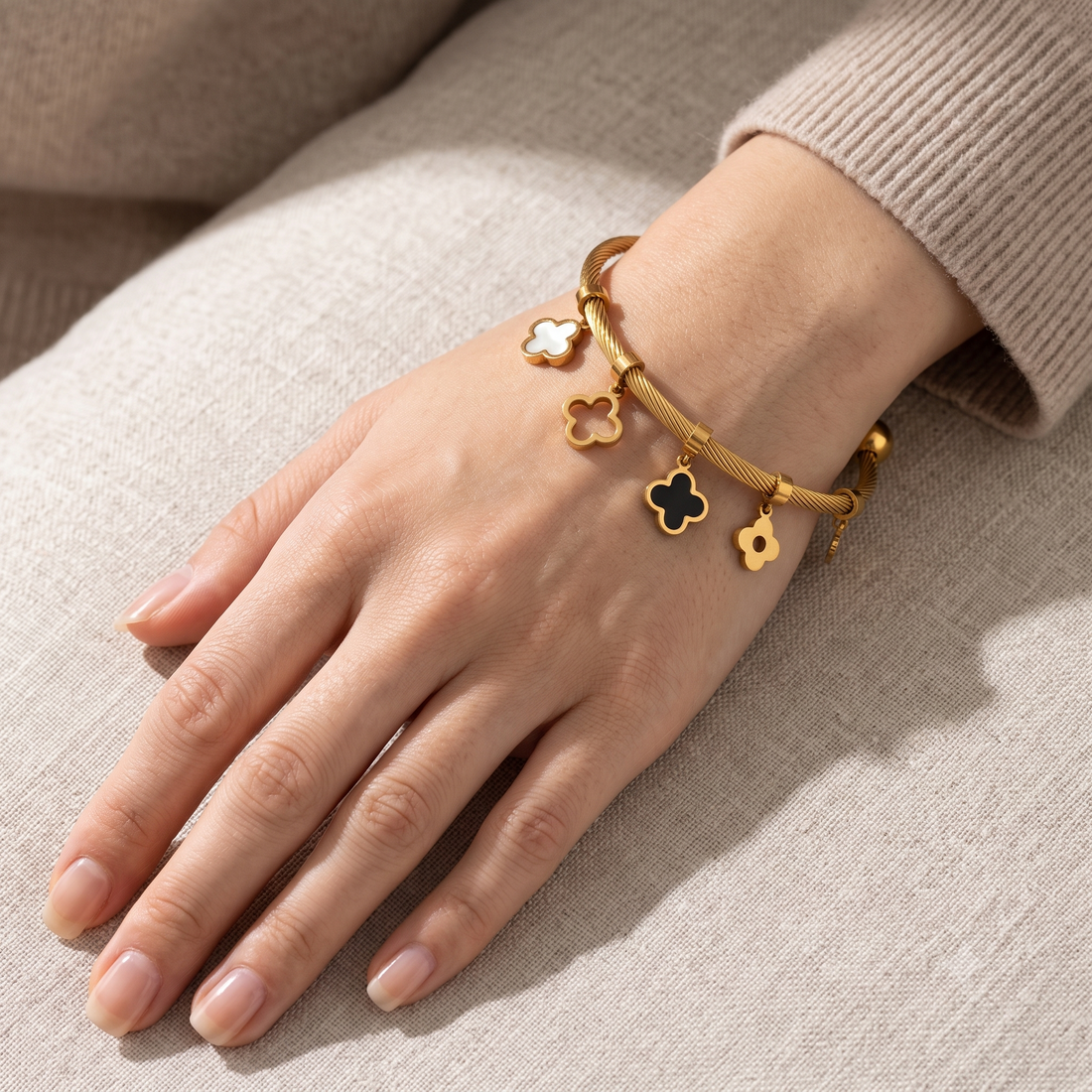 Charm Bracelet  (Yellow Gold)