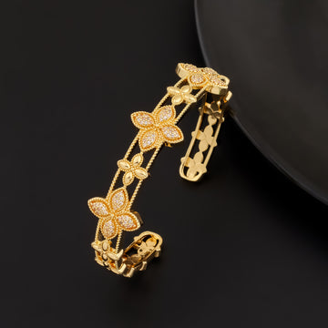 Clover Charm Bracelet (Yellow Gold)
