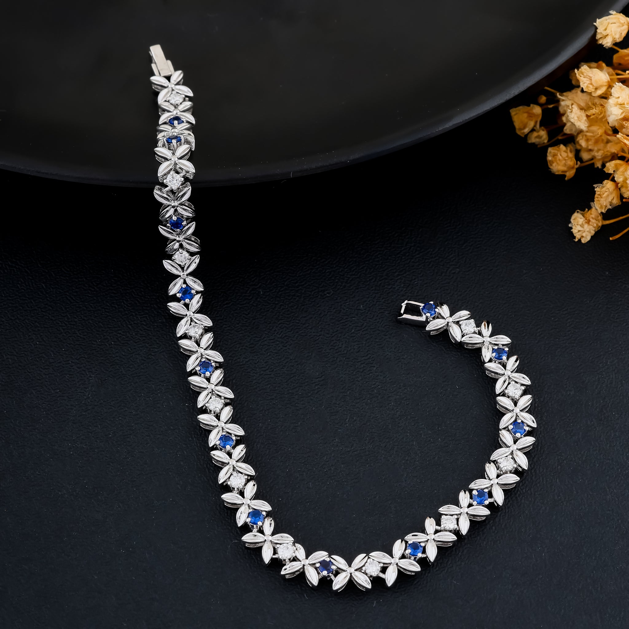 Royal Bloom Bracelet