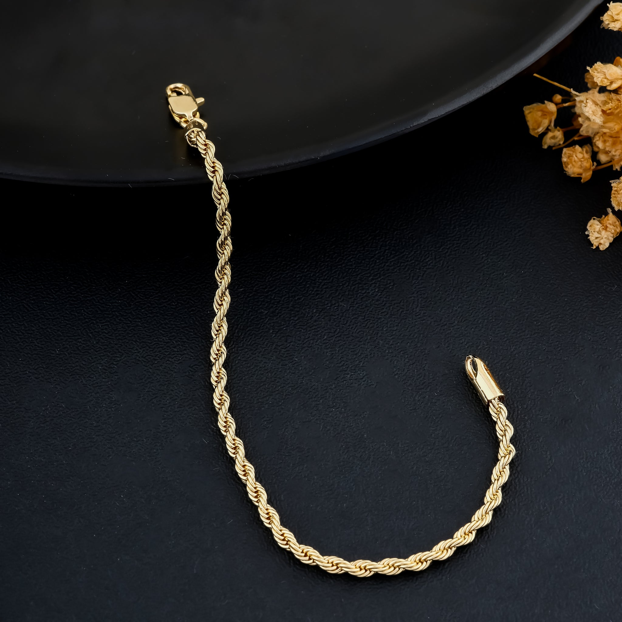 Golden Twist Rakhi