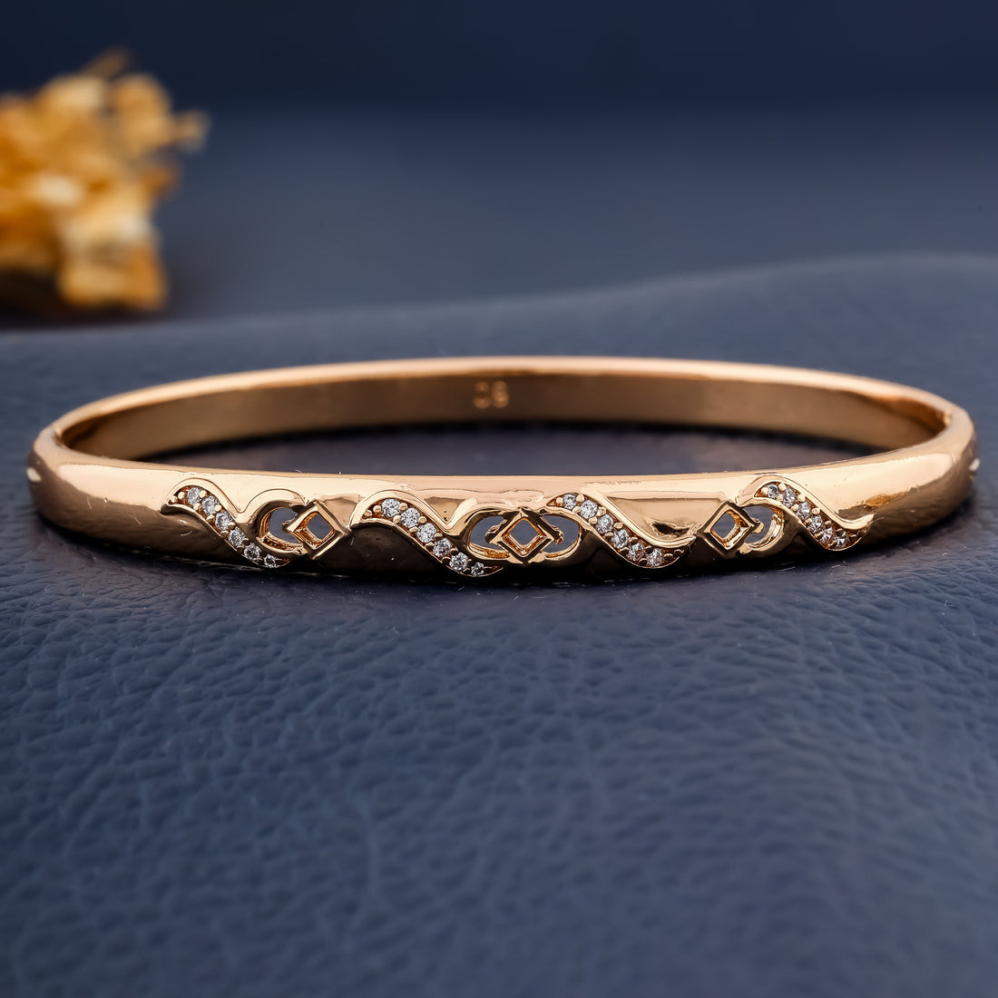 Wave Bangle (Rose Gold)