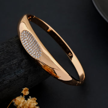 Stellar Glow Bangle (Rose Gold)