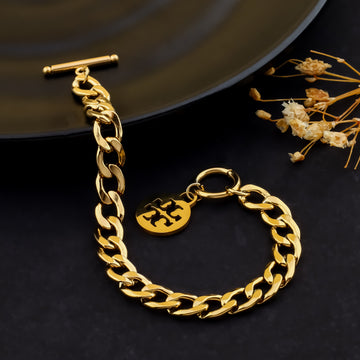 The Gold-Tone Curb Link (Gold )